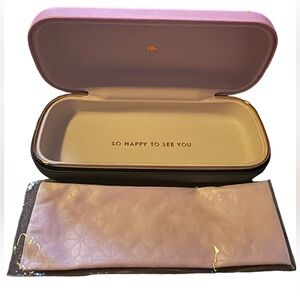Kate Spade glasses case with cleaning cloth in pink brand new.